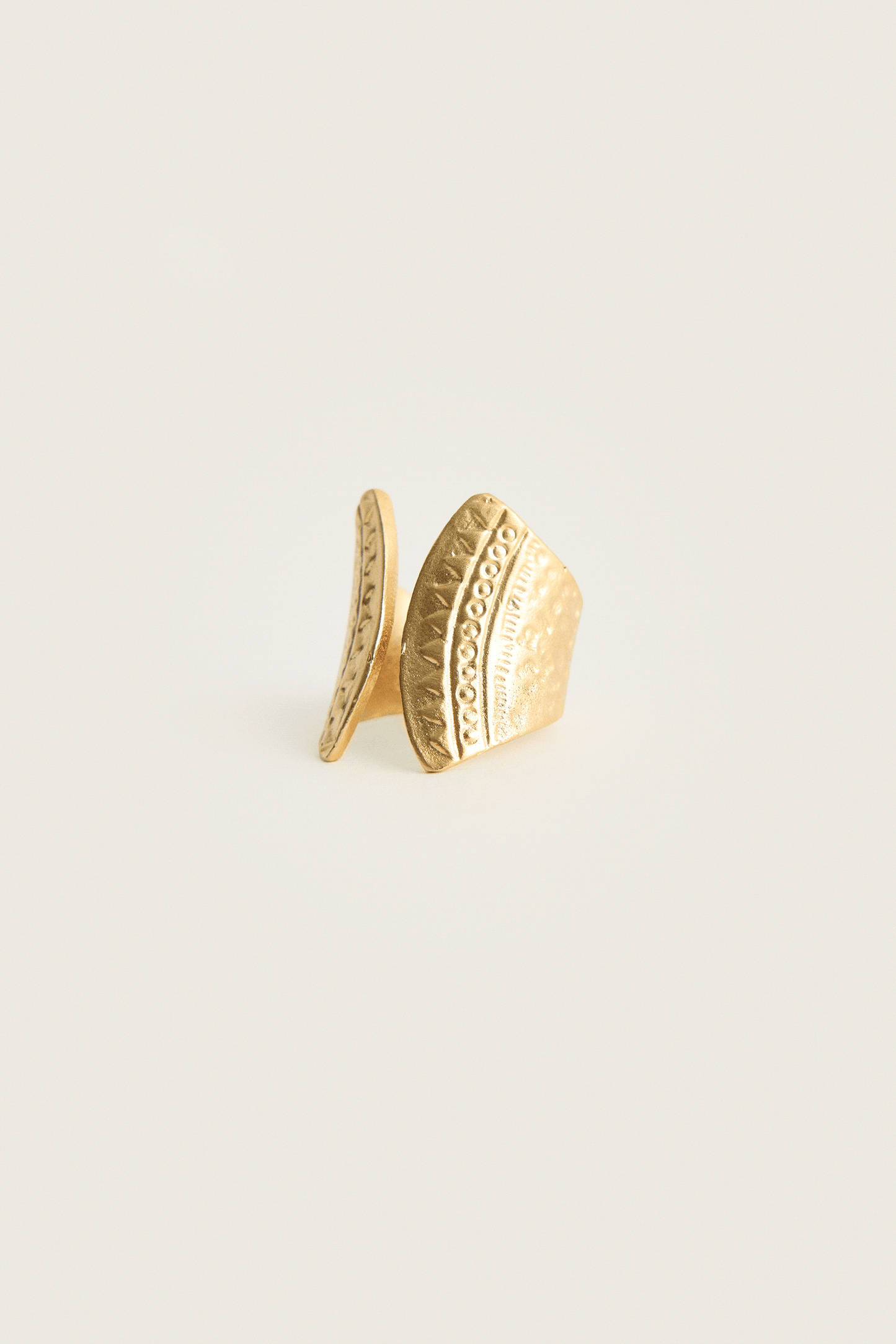 CAIRO RING