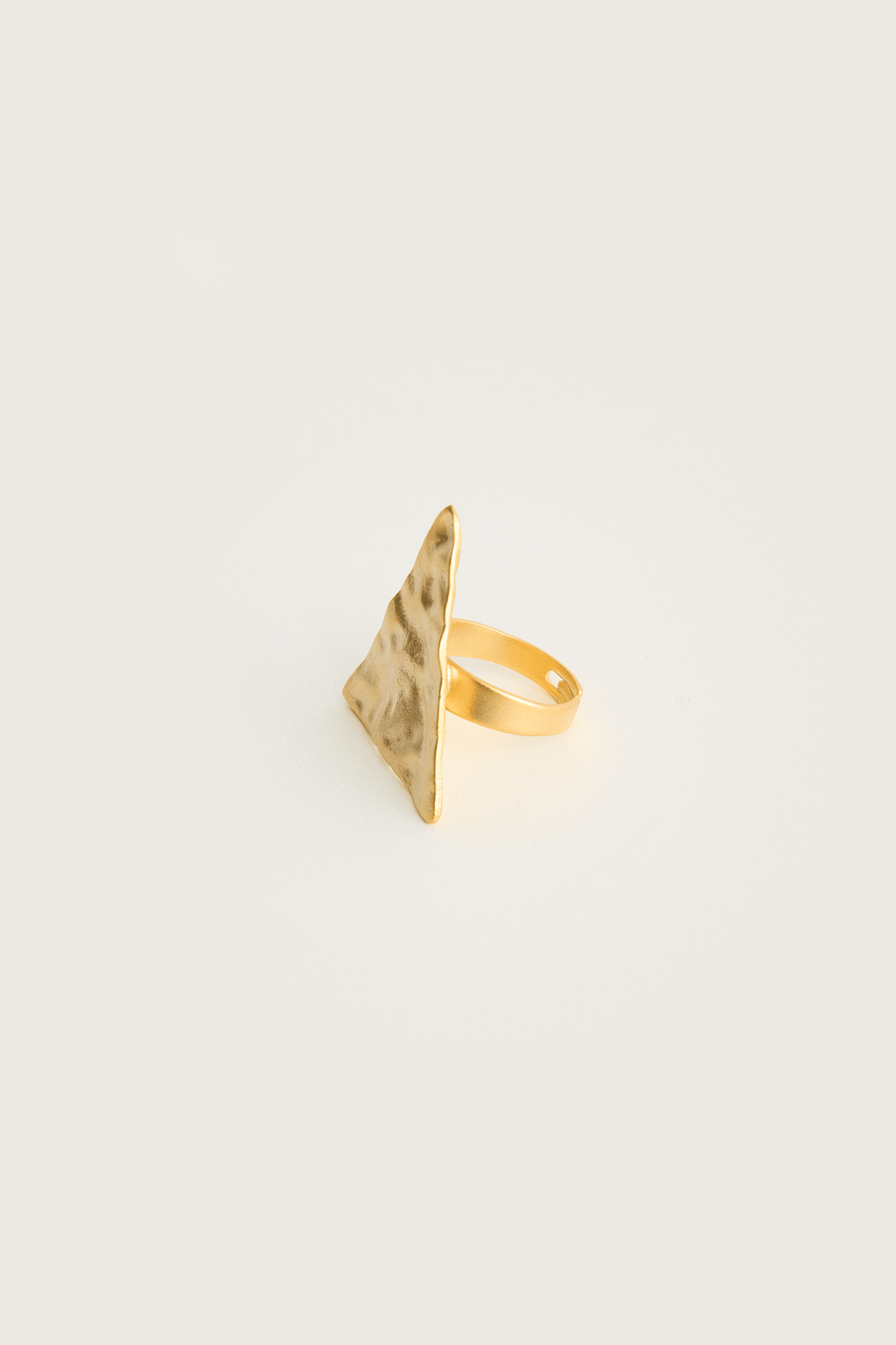 AERIS RING