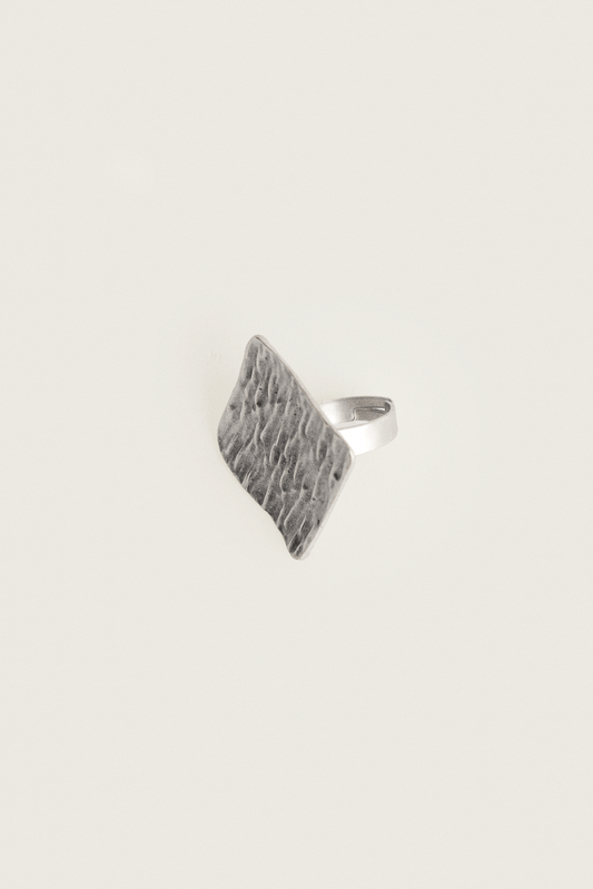 ARDEN RING